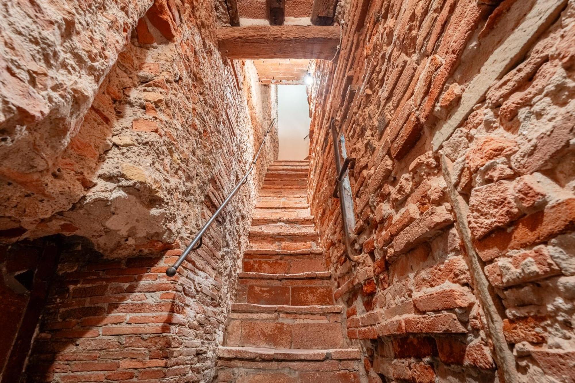 Anfiteatro Luxury Rooms - Affitti Brevi Italia Lucca Buitenkant foto